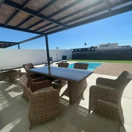 Frente Al Mar En Con Piscina Y Aparcamiento - Es-175-43 * Коста Бланка